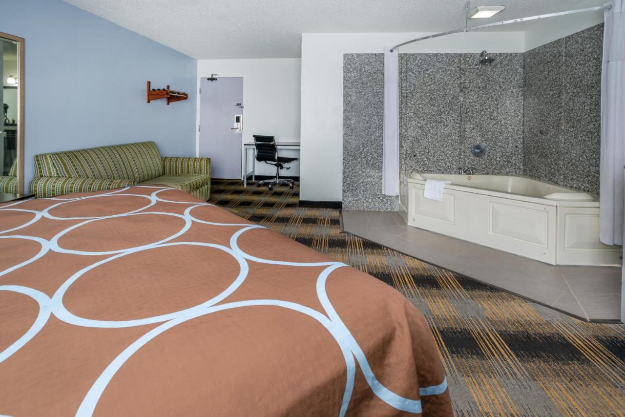 Super 8 By Wyndham Villa Rica Dış mekan fotoğraf