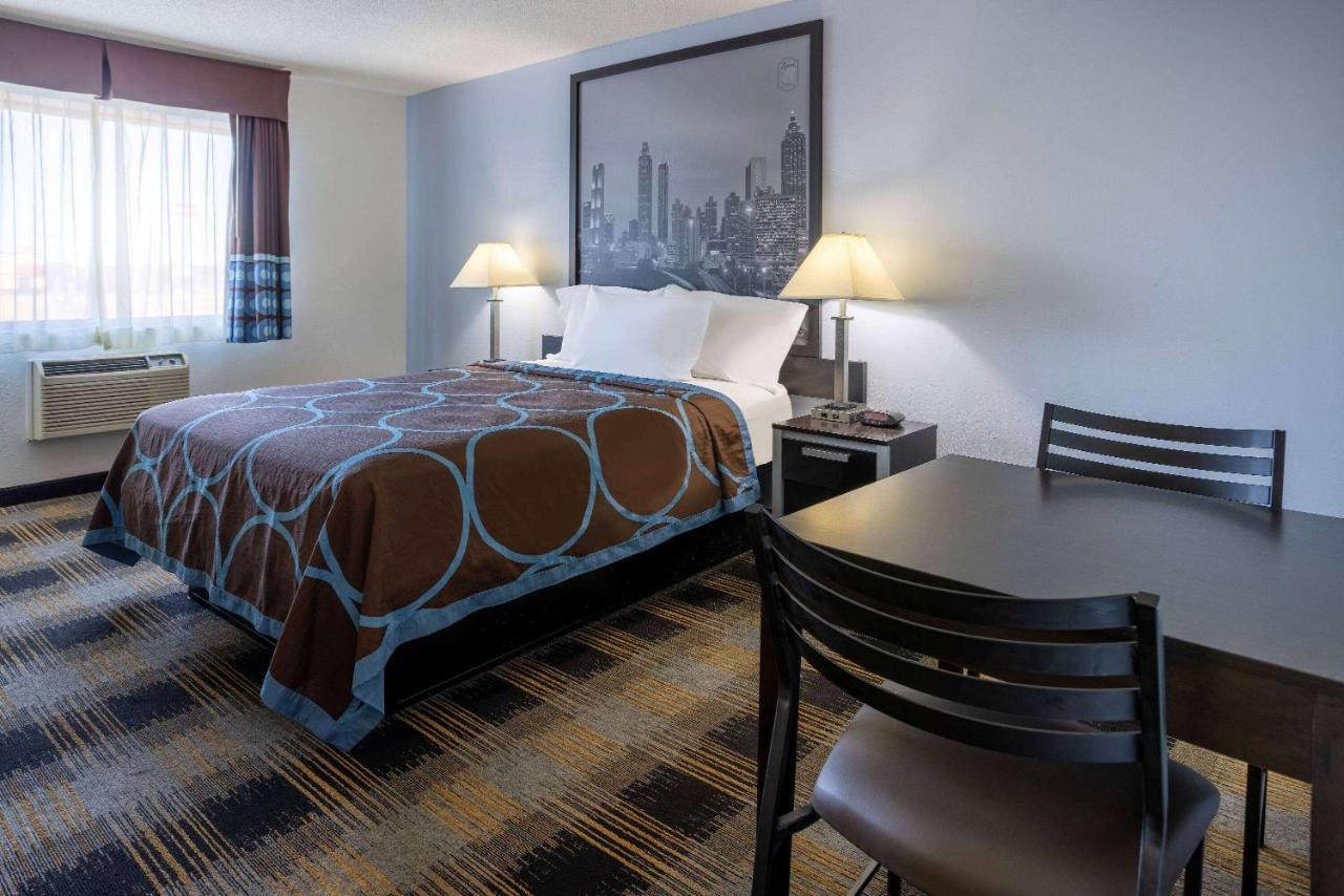 Super 8 By Wyndham Villa Rica Dış mekan fotoğraf