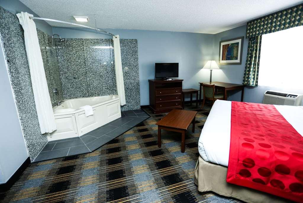 Super 8 By Wyndham Villa Rica Oda fotoğraf